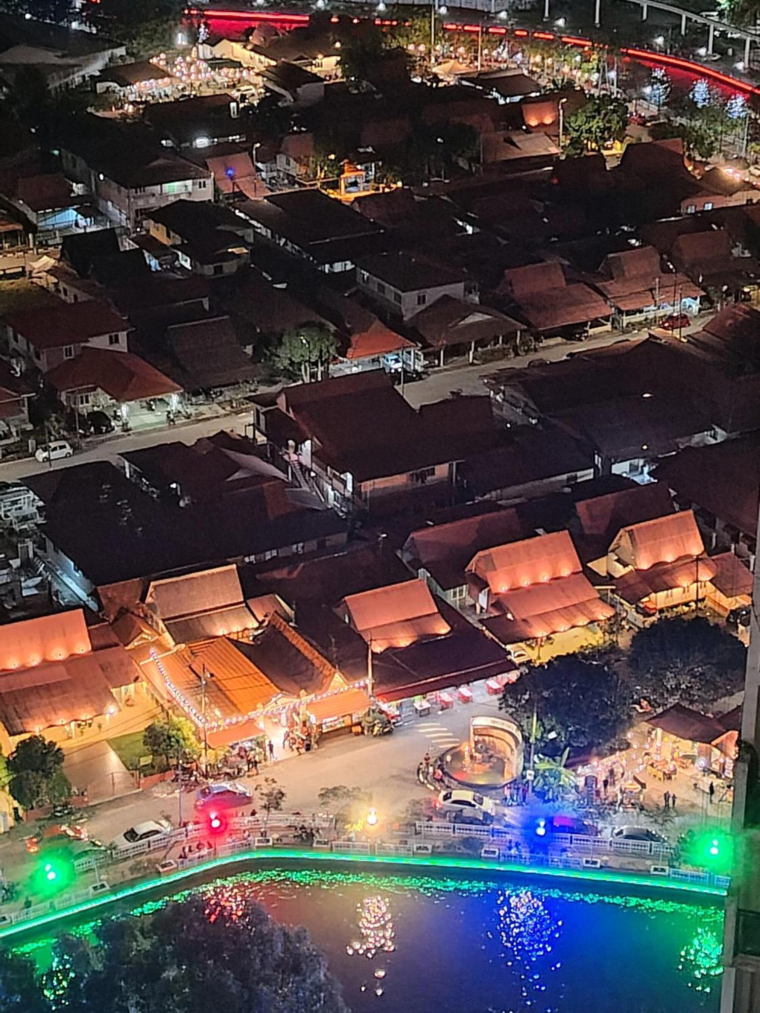 The Shore Residence Melaka Экстерьер фото